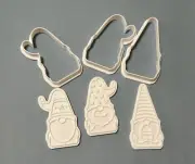 Set of 3 Christmas gnomes cookie cutters/stamp/options on sizes/christmas gnomes