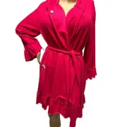 Betsey johnson robe Medium / Large long sleeves 2 Pocket Red