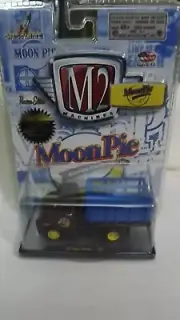 M2 Machines Moon Pie 1957 Dodge 700 COE MN01 13-05 Limited Edition