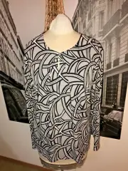 LIZ CLAIBORNE NWT GRAY GRAPHIC PRINT KEYHOLE TUNIC TOP SIZE 2X PLUS
