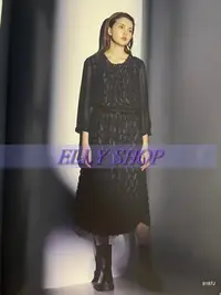 在飛比找Yahoo!奇摩拍賣優惠-李曉菁Vaison 22秋冬 9187J 黑色蕾絲洋裝 全新
