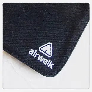 美國 AIRWALK 黑色 經典LOGO 輕巧簡約 實用零錢卡包 收納包 現貨 [玩泥巴]