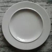 在飛比找蝦皮購物優惠-全新 ALESSI 土耳其 餐盤 廚房 碗盤 餐具