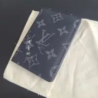 在飛比找蝦皮購物優惠-★嘿奢琳★ 二手正品 路易威登 LV M61696 萬用錢包