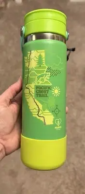 Hydro Flask Pacific Crest Trail Bottle 20oz Bottle With Boot NWT