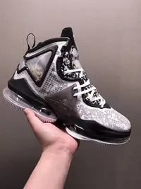 在飛比找Yahoo!奇摩拍賣優惠-耐克NIKE LeBron XIX EP 詹姆斯19代 真氣