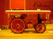 1913 Fowler B6 Showmans Steam Engine Matchbox Dinky comes with Box and COA