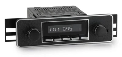 RetroRadio for 1985-98 Volkswagen Golf/GTI HBC-M2-502-40-90