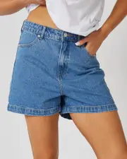 [Afends] Afends Women's Seventy Threes Hemp Denim Shorts in Worn Blue Size 20 20 Worn Blue