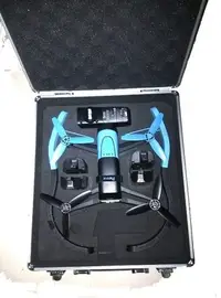 在飛比找Yahoo!奇摩拍賣優惠-【翼世界】Parrot bebop drone 四軸飛行器 