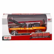 Maisto 1:24 Diecast 1970 Dodge Challenger R/T Convertible