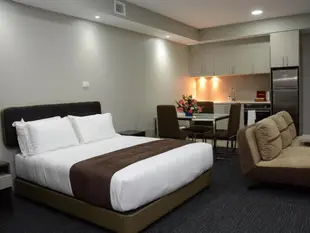 拉特森楠迪國際機場公寓飯店