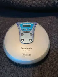 在飛比找Yahoo!奇摩拍賣優惠-日本製 Panasonic CD隨身聽 型號SL-CT440