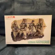 Dragon - 1/35 German Paratroopers NIB