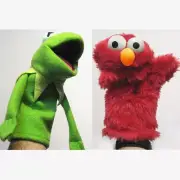 KERMIT + ELMO 2 MUPPETS HAND GLOVE PUPPETS SESAME STREET MUPPET MARIONETES toy