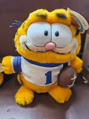 9" Vintage 1981 Dakin Garfield the Cat # 1 Football Star Plush With Tag