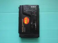 在飛比找露天拍賣優惠-AIWA HS-J501 卡式隨身聽附電池盒 可過電. ..