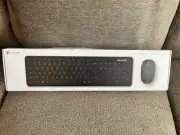 Microsoft QHG-00001 Wireless Bluetooth Desktop Keyboard w/ Mouse