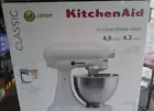 KitchenAid Classic Series 4.5 Quart Tilt-Head Stand Mixer - White