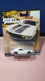 HW Premium Fast & Furious 1969 Ford Mustang Boss 302 White Diecast Real Riders