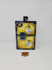 NECA Back to the Future 35 Ultimate Dock Brown Hazmat Suit (1985)