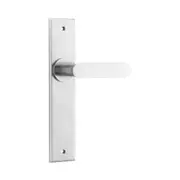 Iver Bronte Door Lever Handle on Chamfered Backplate Brushed Chrome