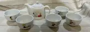 HTF New in Box Sun Hing Snoopy & Friends Peanuts Tea Pot Strainer & Cup Set NIB