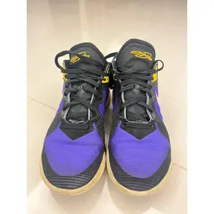 （二手正品）籃球鞋Nike LeBron James us8.5XVIII 18 Low Lakers