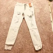 Levis 724 Jean Women 29 29x28 High Rise Super Skinny Stretch Denim Light NWT $70