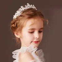 在飛比找PChome24h購物優惠-UNICO 兒童 公主表演拍照演出婚禮花童皇冠頭飾/髮飾