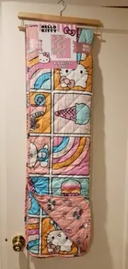 NWT Hello Kitty Bright Pink Twin Quilt 60x90 Rainbow Rollerskates