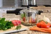 7.4Qt Pressure Canner w/Release Valve Stainless Steel Canning Cooker Pot Stove T