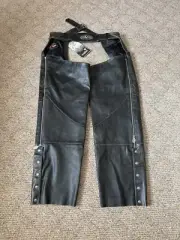 Victory Motorcycle Leather Chaps (SIZE: 2XL) (Overall length 46inchs)