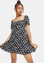[Dolls Kill] 90s Daisy Thalia Babydoll Dress