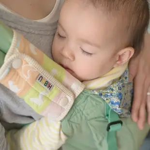 台灣製(喜福HiBOU) 嬰兒推車用品6重紗背帶防汙口水巾2件組(嬰兒背巾口水墊)(嬰兒安全座椅)(嬰兒推車)｜嬰兒用品