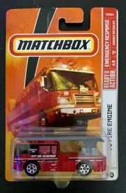 2009 MATCHBOX EMERGENCY RESPONSE '06 FIRE ENGINE RED NIB