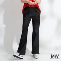 在飛比找momo購物網優惠-【MAGIQUE WARDROBE】挺版小喇叭牛仔褲(黑色)