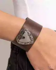 Paparazzi DECORATED DEBUT brown bracelet