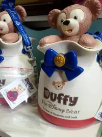 在飛比找Yahoo!奇摩拍賣優惠-東京迪士尼DisneyDuffy達菲熊皮包包糖果罐爆米花桶聖