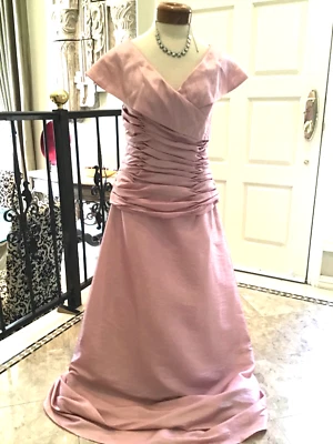 NWT Caterina Coll Mothers formal occasion social party Dress 10 Primrose