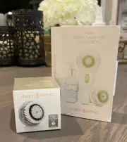 Clarisonic Mia Lot: Normal Skin Brush Head & Acne Daily Clarifying Cleanser