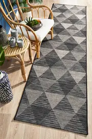 Courtyard Ego Black Runner Rug