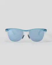 [Oakley] Oakley Men's Frogskins Range Prizm Polarised Sunglasses in Matte Trans Stonewash/Prizm Deep Water One Size Matte Trans Stonewash/Prizm Deep Water