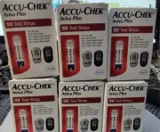 Accu-Chek Aviva Plus Test Strips, 300 ct, Exp 4/30/2026