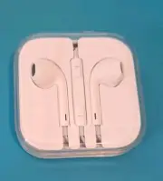 GENUINE APPLE EARBUDS Wired 3.5 MM EARPHONES iPod Iphone Ipad NEW
