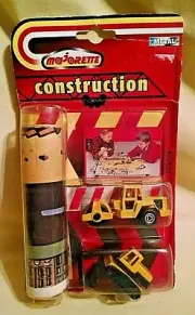 MAJORETTE CONSTRUCTION SET PLAYMAT COMPACTOR ROAD ROLLER EXCAVATOR NOS FRANCE.