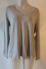 NWT Womens Beyond Yoga Gray Open Split Back Pullover Top L *
