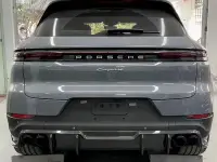 在飛比找Yahoo!奇摩拍賣優惠-【天翊國際】Porsche Cayenne E3 F款 抽真