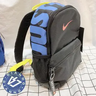 帝安諾-NIKE JUST DO IT CLASSIC BACKPACK尼龍 後背包 小童 大人 藍 黑白 BA5559【APP下單享4%點數】