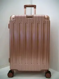 在飛比找Yahoo!奇摩拍賣優惠-BATOLON寶龍行李箱 鋁框 登機箱 旅行箱 時尚 TAS